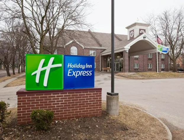 Holiday Inn Express Des Moines-At Drake University, an IHG Hotel hotel detail image 3
