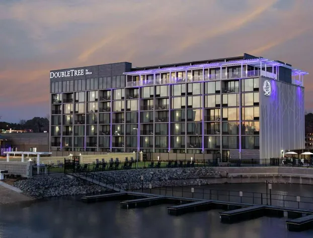 DoubleTree by Hilton Hot Springs hotel detail image 1