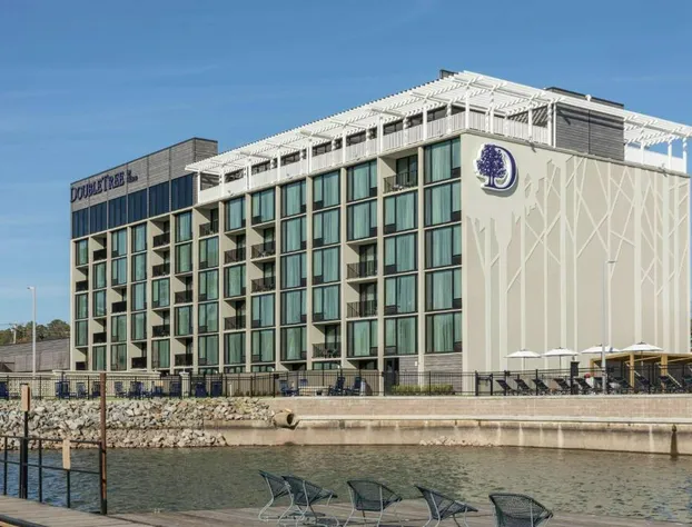 DoubleTree by Hilton Hot Springs hotel detail image 3