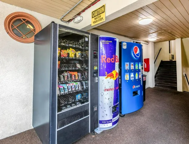 Red Carpet Inn hotel detail image 3