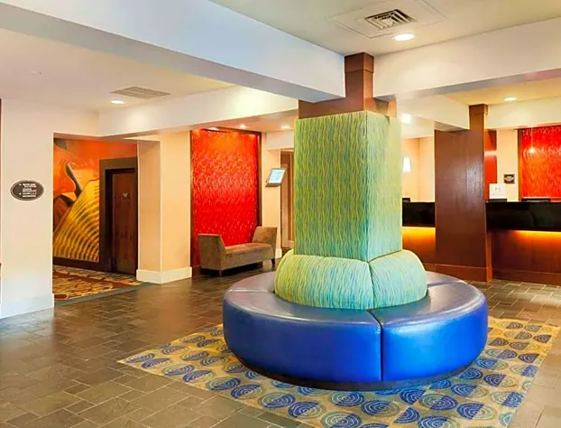 DoubleTree by Hilton Norwalk hotel detail image 1