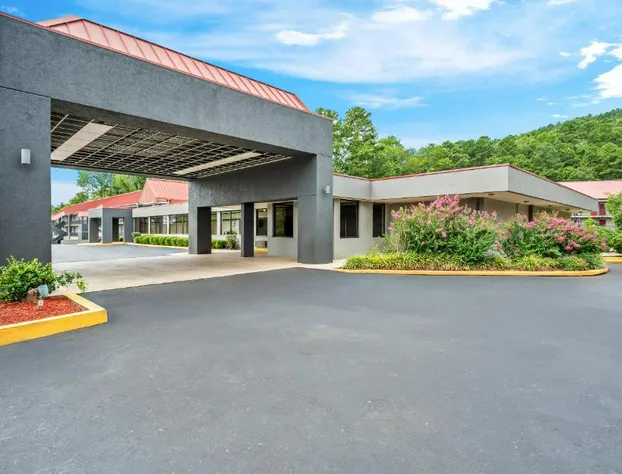 Red Roof Inn Hot Springs hotel detail image 4