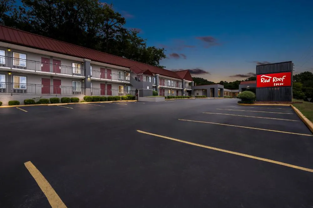 Red Roof Inn Hot Springs hotel hero