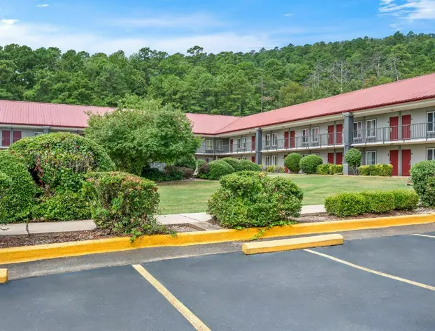 Red Roof Inn Hot Springs hotel detail image 1