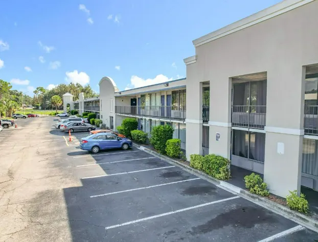 Stayable Lakeland hotel detail image 3