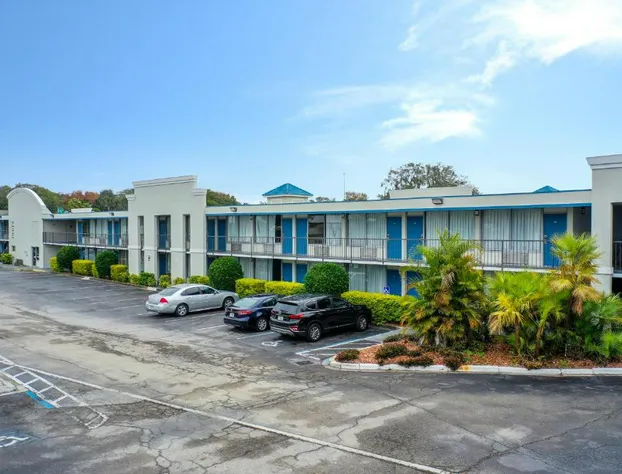 Stayable Lakeland hotel detail image 1