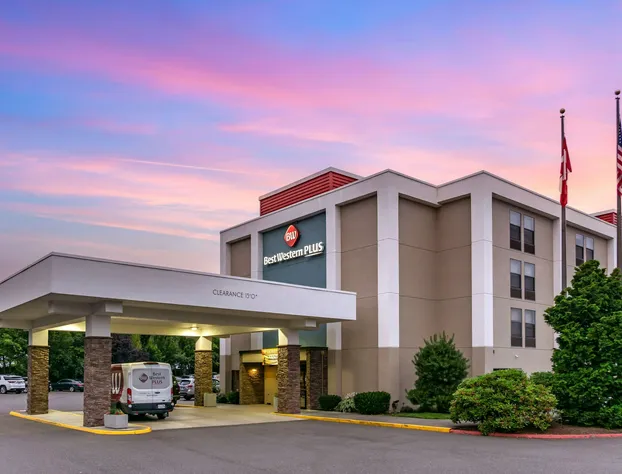 Best Western Plus Bellingham hotel detail image 1