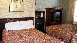 Windmill Inn Lynden hotel detail image 1