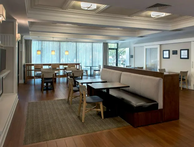 Hampton Inn by Hilton Middletown hotel detail image 4