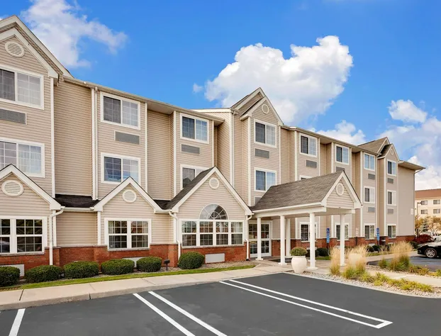 Microtel Inn & Suites by Wyndham Middletown hotel detail image 1