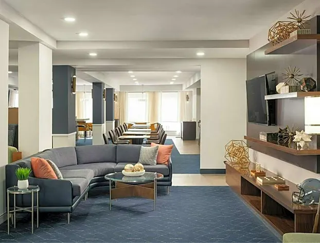 Courtyard by Marriott Gainesville FL hotel detail image 2