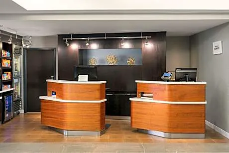 Courtyard by Marriott Gainesville FL hotel detail image 3