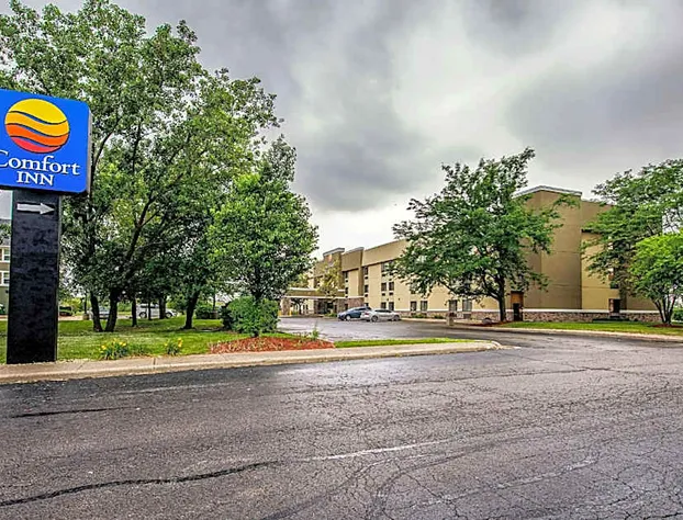 Spark by Hilton Matteson Chicago I 57 hotel detail image 1