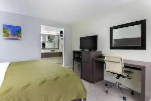 Quality Inn University North I-75 hotel detail image 1