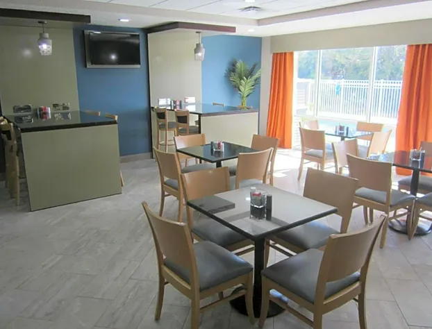 Best Western Waldo Inn and Suites hotel detail image 4