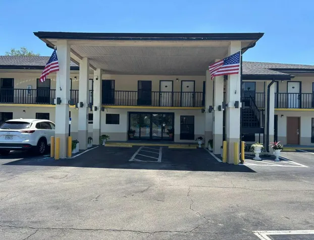 Alachua Inn hotel detail image 1