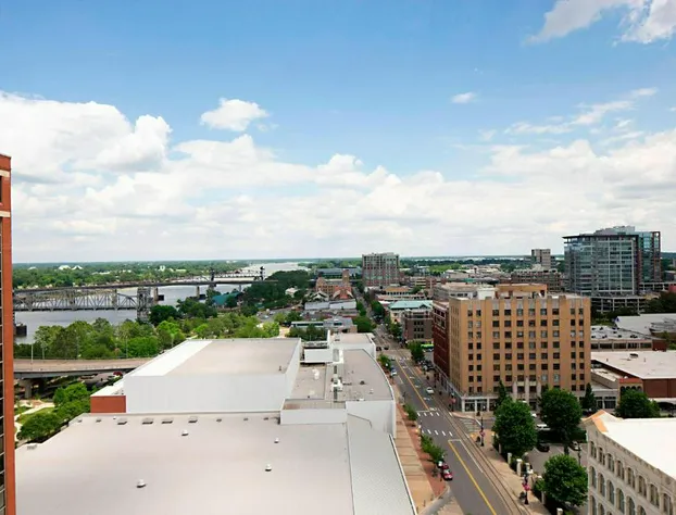 Little Rock Marriott hotel detail image 3