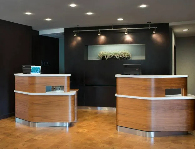 Courtyard by Marriott John Wayne Airport/Orange County hotel detail image 1