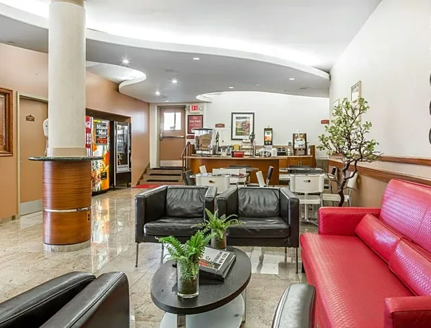 Econo Lodge West Haven hotel detail image 4