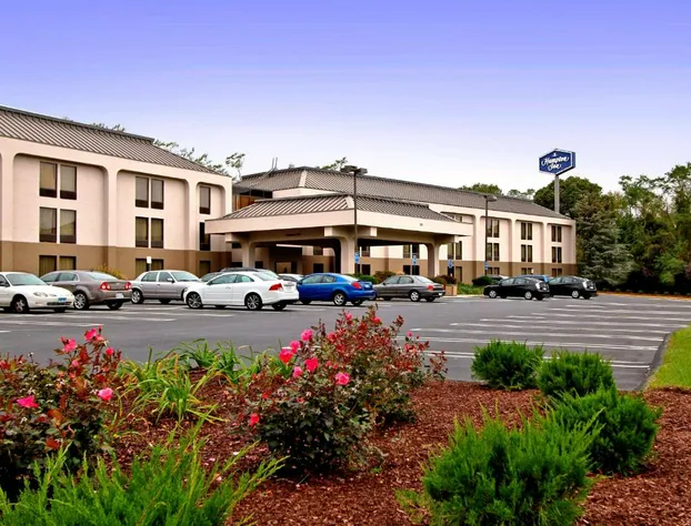 Hampton Inn Milford hotel detail image 1