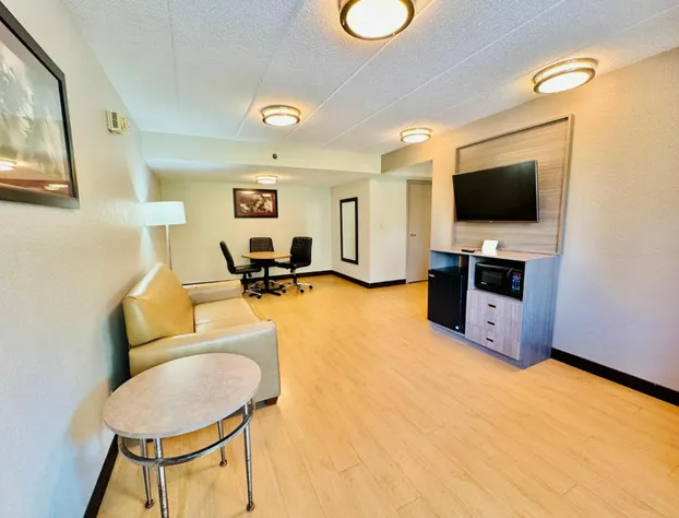 Red Roof Inn Milford - New Haven hotel detail image 3