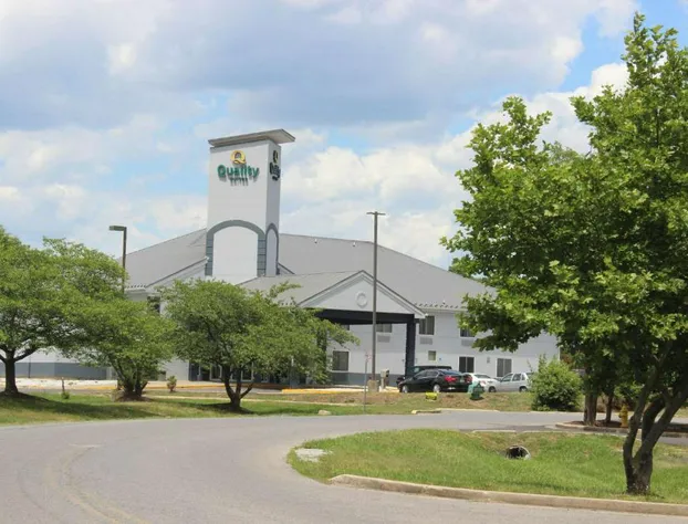 Quality Suites Waldorf hotel detail image 2