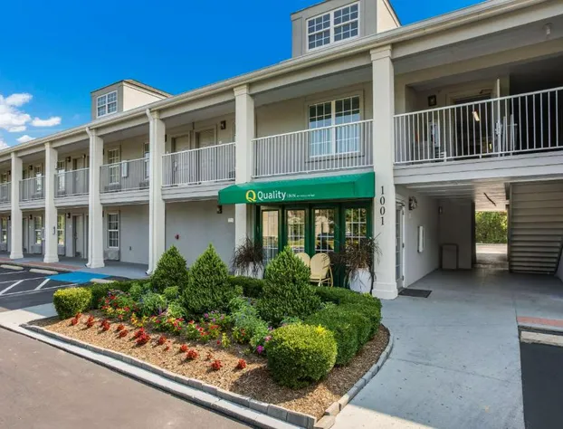 Quality Inn Gallatin - Nashville Metro hotel detail image 1