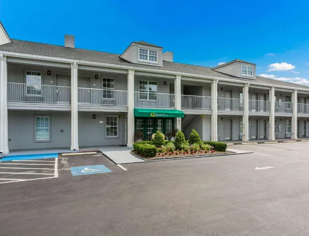 Quality Inn Gallatin - Nashville Metro hotel detail image 3