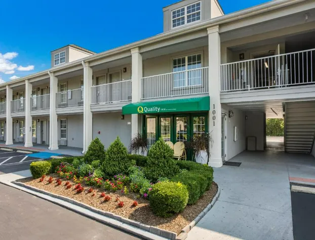 Quality Inn Gallatin - Nashville Metro hotel detail image 1