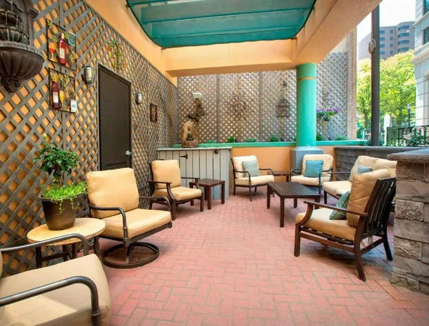 Courtyard by Marriott Wilmington Downtown hotel detail image 1