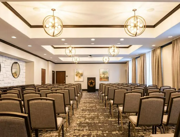 Hampton Inn & Suites Boerne hotel detail image 1