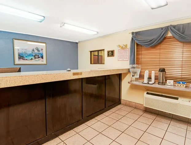 Days Inn by Wyndham El Paso Airport East hotel detail image 4