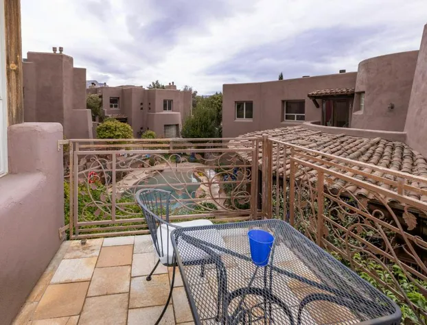 Adobe Grand Villas hotel detail image 1