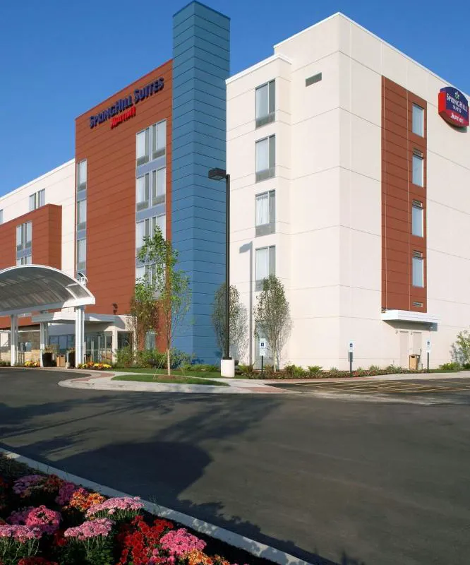SpringHill Suites by Marriott Chicago Waukegan/Gurnee hotel hero