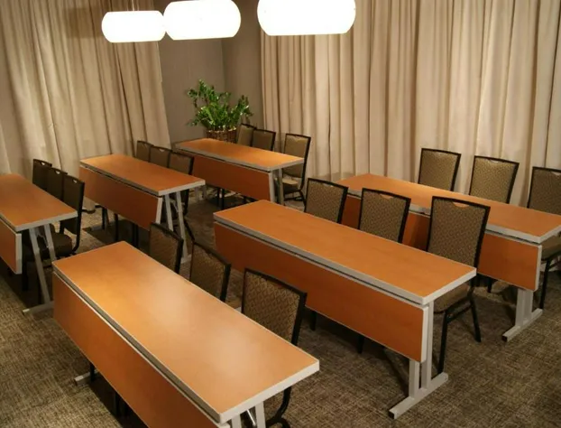 SpringHill Suites by Marriott Chicago Waukegan/Gurnee hotel detail image 3