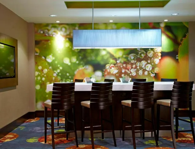 Courtyard by Marriott Ithaca Airport/University hotel detail image 1