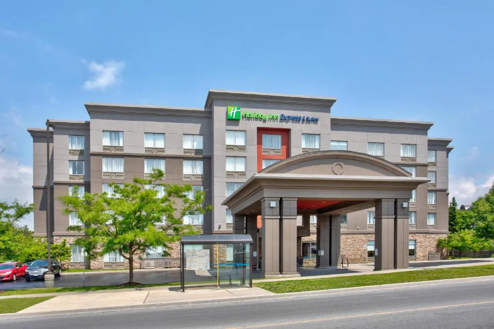 Holiday Inn Express & Suites Kingston Central by IHG hotel hero