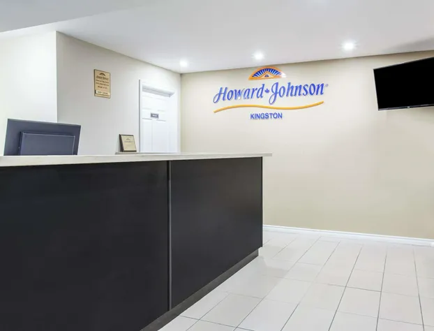 Howard Johnson by Wyndham Kingston hotel detail image 2