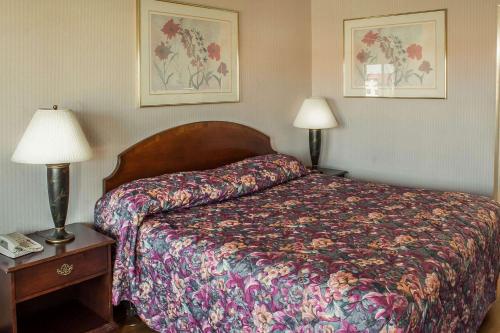 Rodeway Inn & Suites hotel detail image 3