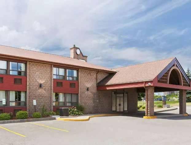 Travelodge by Wyndham Barrie hotel detail image 1