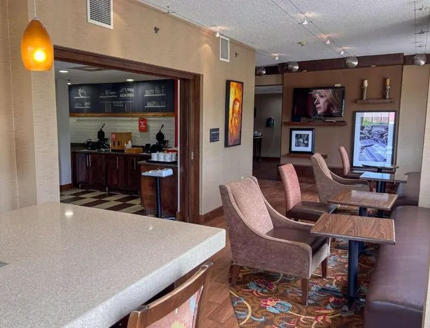 Cherokee Inn hotel detail image 3