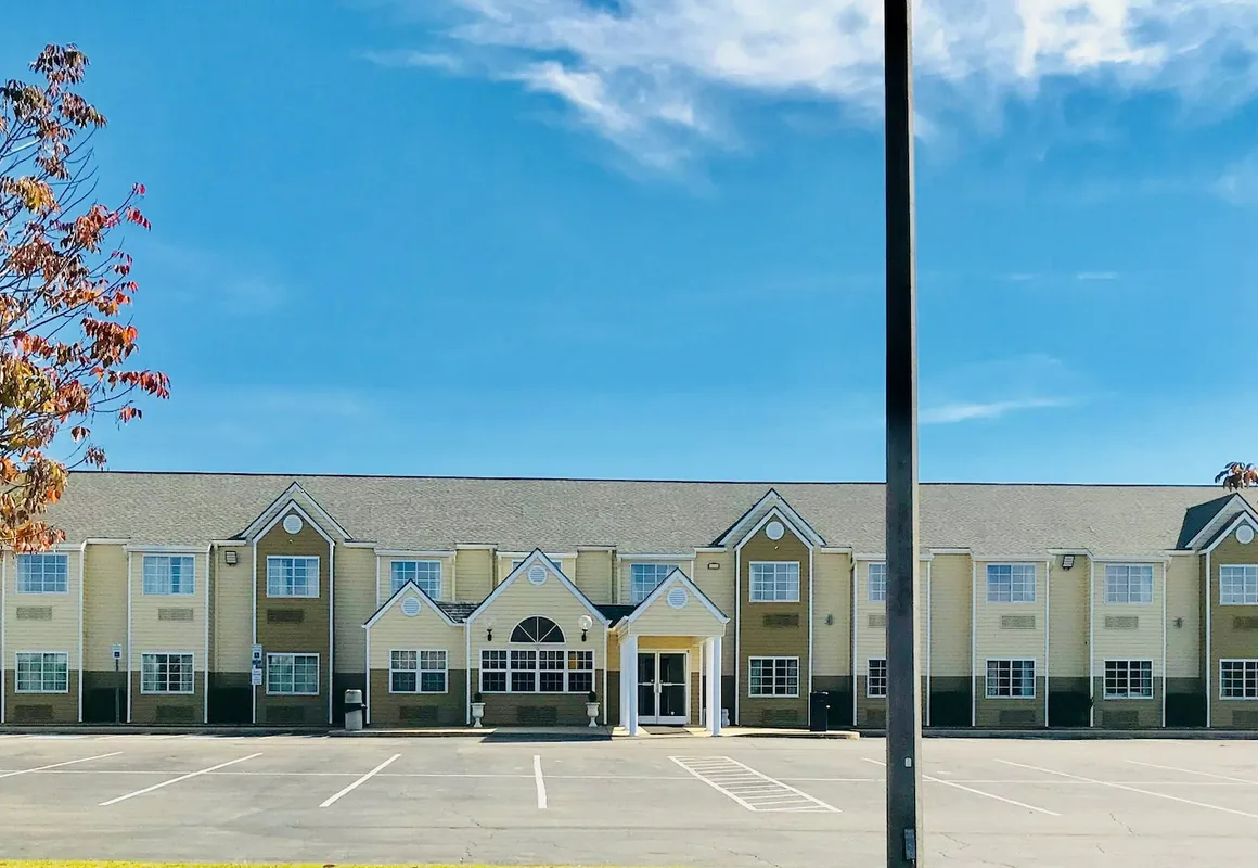 Microtel Inn & Suites by Wyndham Tuscaloosa East hotel hero