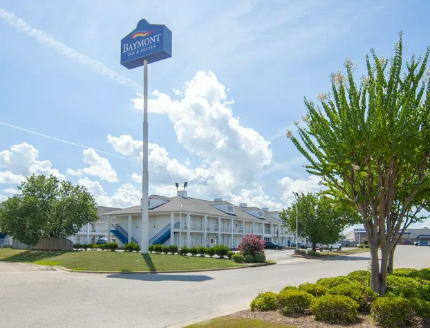 Baymont by Wyndham Tuscaloosa hotel detail image 2