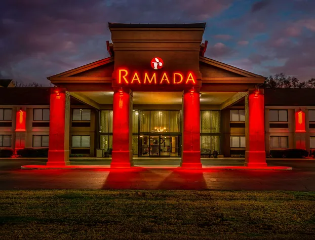 Ramada by Wyndham Tuscaloosa hotel detail image 1