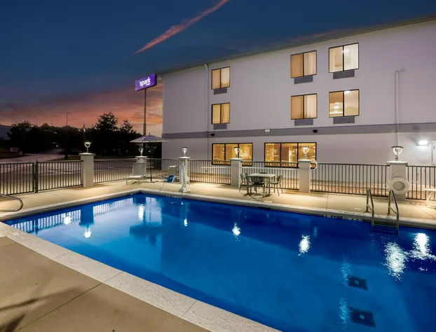 Spark by Hilton Tuscaloosa University hotel detail image 1