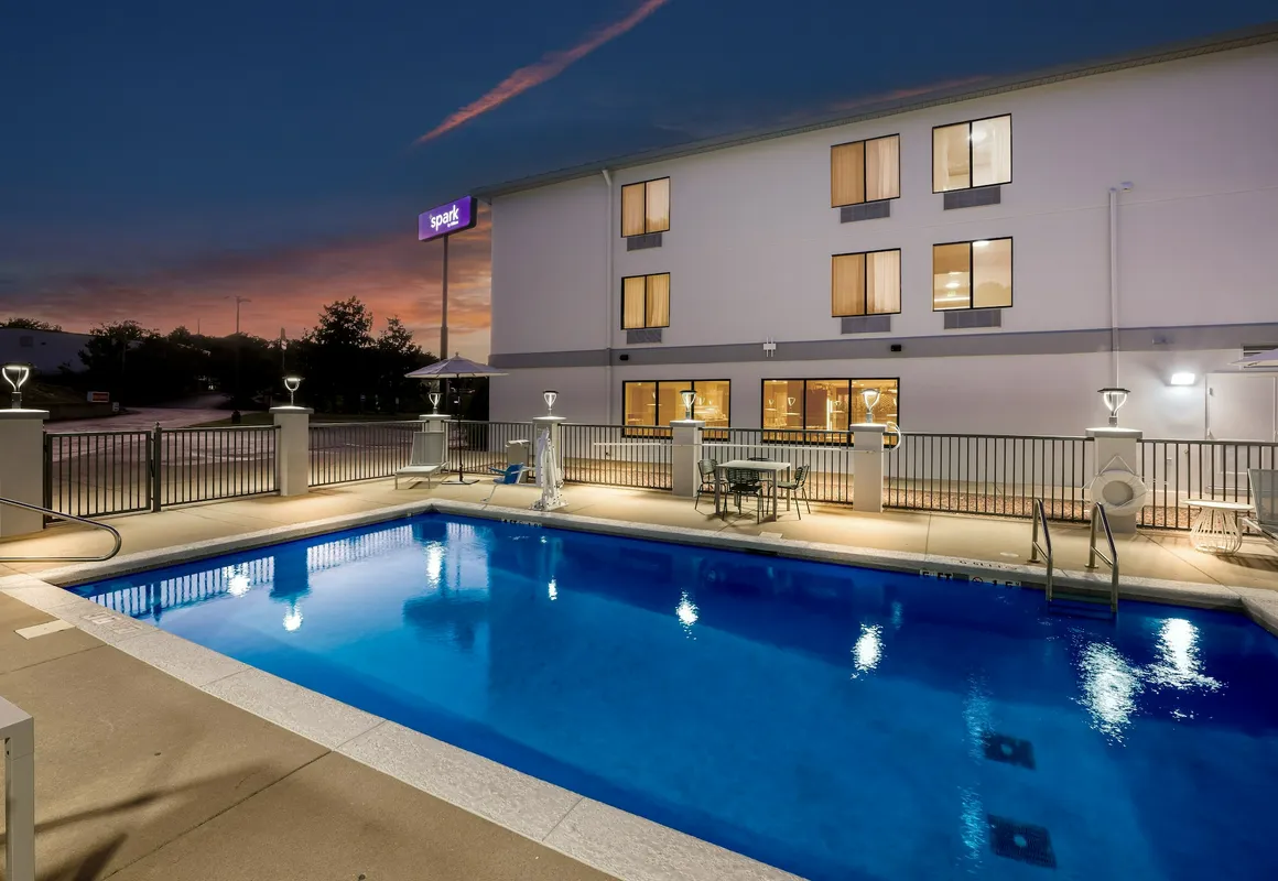 Spark by Hilton Tuscaloosa University hotel hero
