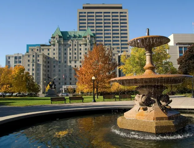 Lord Elgin Hotel hotel detail image 4