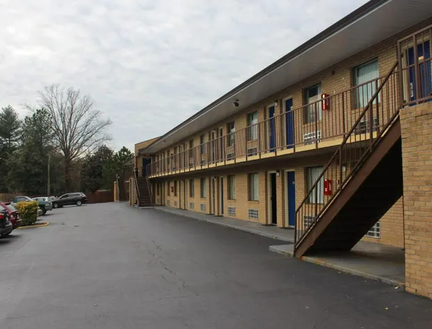 Americas Best Value Inn Fredericksburg N hotel detail image 1