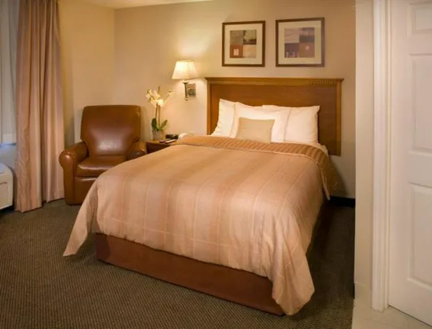 Candlewood Suites Fredericksburg by IHG hotel detail image 1