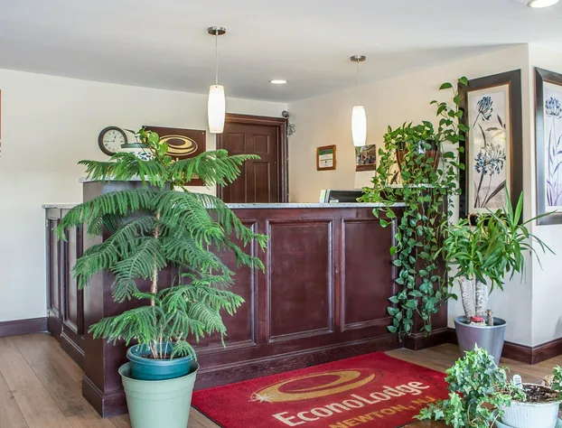 Econo Lodge hotel detail image 4